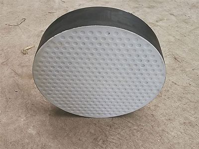 乌尔禾四氟板式橡胶支座易于更换缓冲隔震
